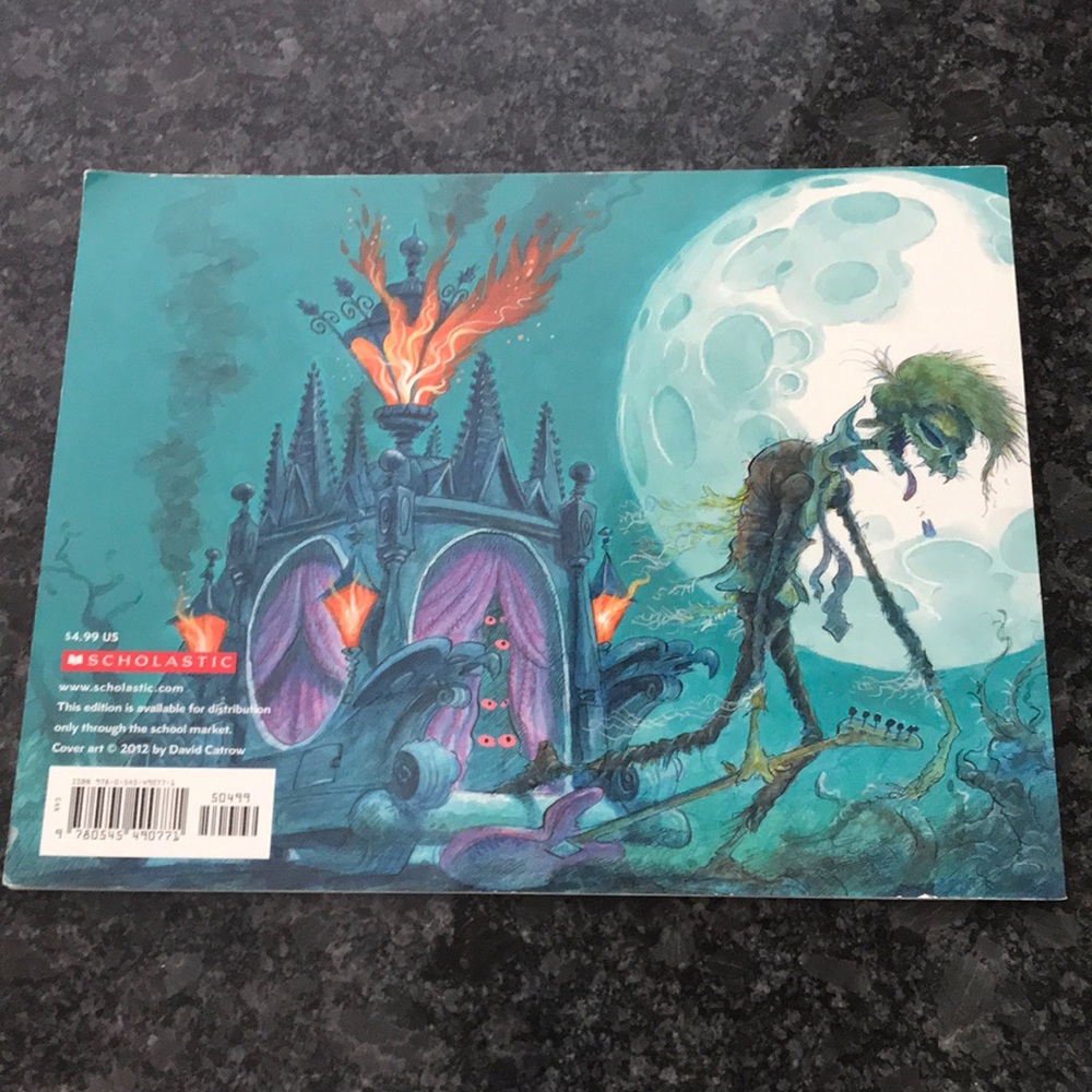 Mint condition! 2 children’s books - Picture 3 of 3
